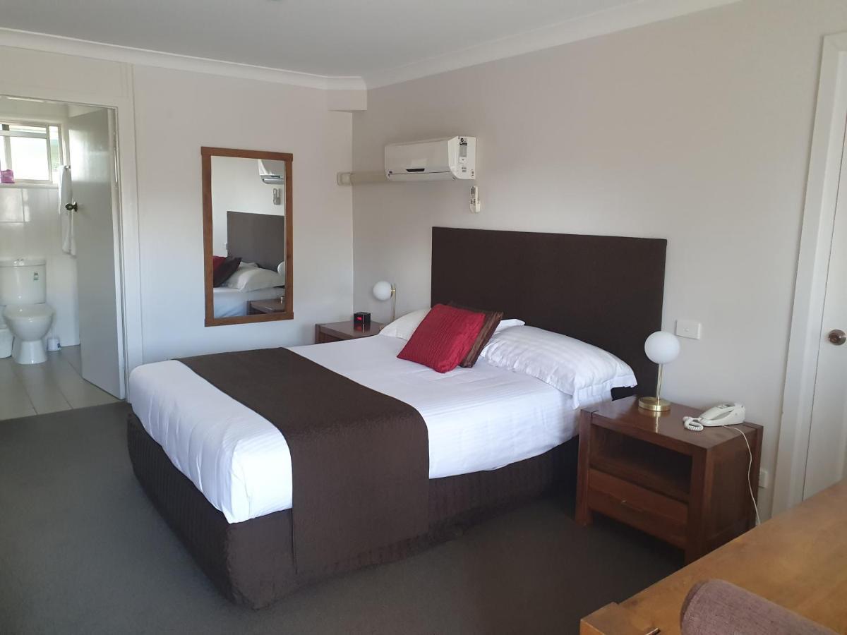 The Aston Motel Τάμγουορθ Δωμάτιο φωτογραφία