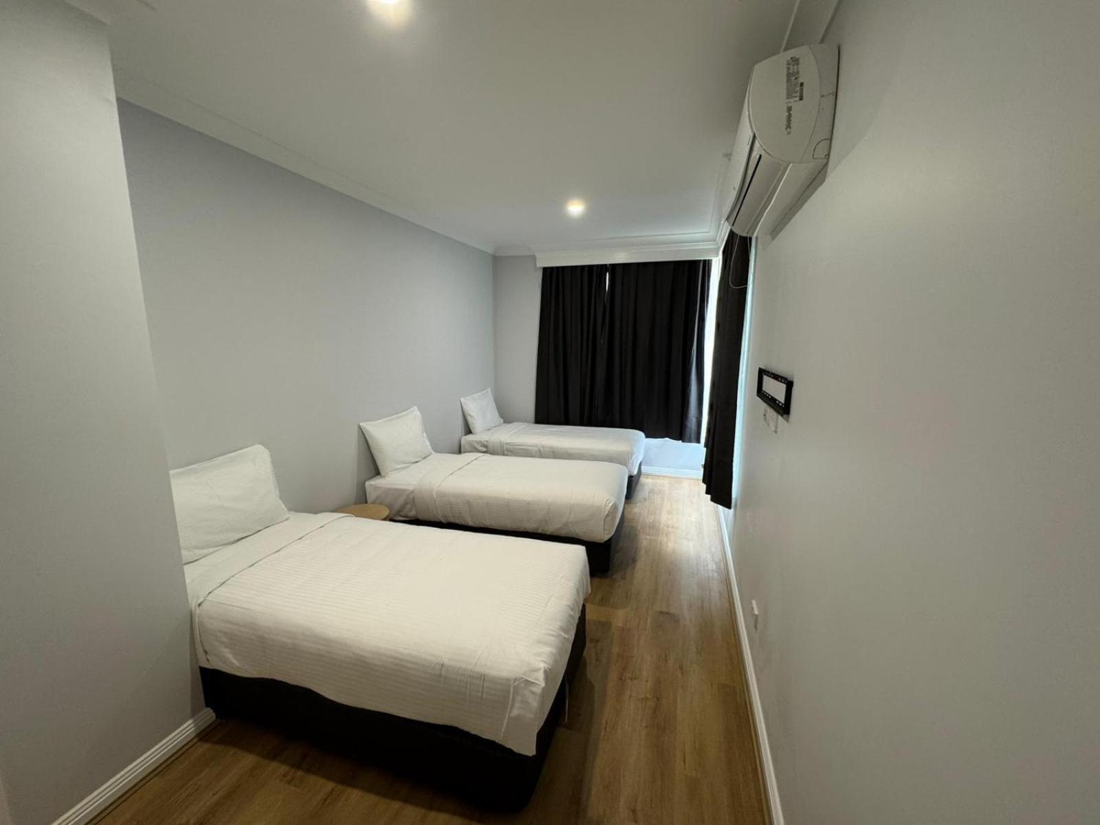 The Aston Motel Τάμγουορθ Εξωτερικό φωτογραφία